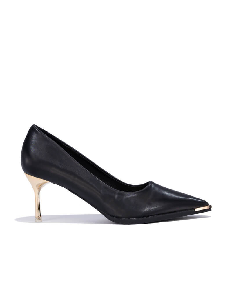 Escarpins à bout pointu